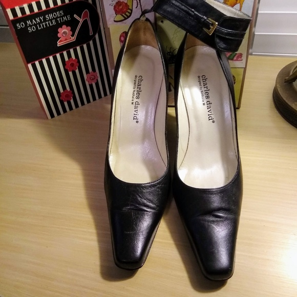 Charles David Black Ankle Strap Heels - Picture 3 of 5